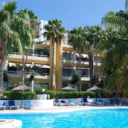 马特拉尔公寓酒店 *