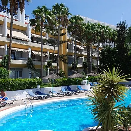 马特拉尔公寓酒店 *